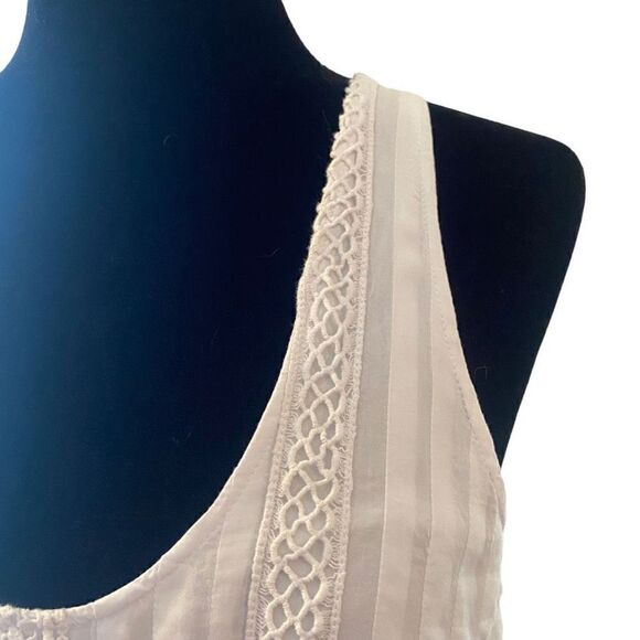 Victoria's Secret White Sleeveless Short Dress - Picture 5 of 10